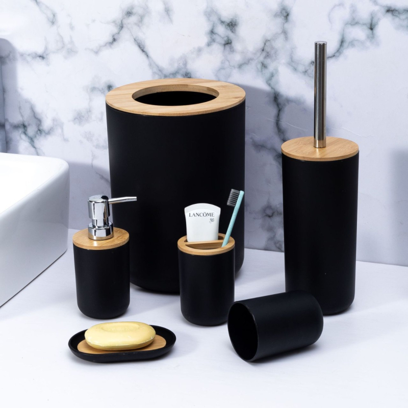 Sada na čistenie kúpeľne s elektroplatinovým povrchom — toaletná kefa s jemnými štetinami, mydlová miska, hydraulická šálka; Materiál: PP