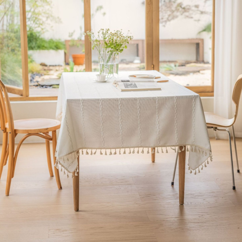 Obrus, polyester, obdĺžnikový, odolný proti prachu, tepelná izolácia, francúzsky štýl