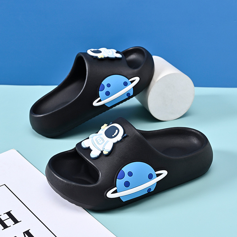 Vaikų šlepetės su karikatūriniu raštu, EVA viršus ir padai, kvėpuojančios, neslystančios vidaus vasaros sandalai 4–16 metų