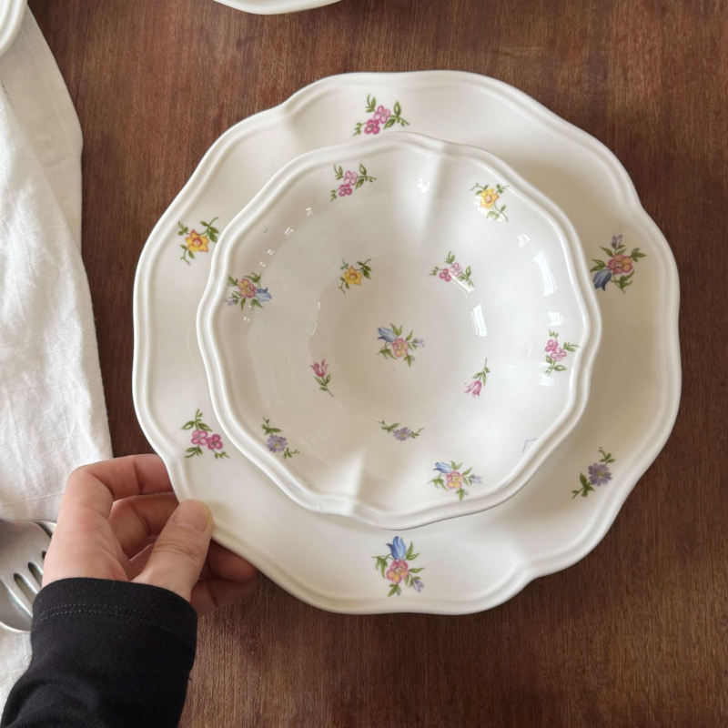 Porcelánový tanier s kvetinovou krajkou, kruhový, vhodný do mikrovlnky, retro štýl