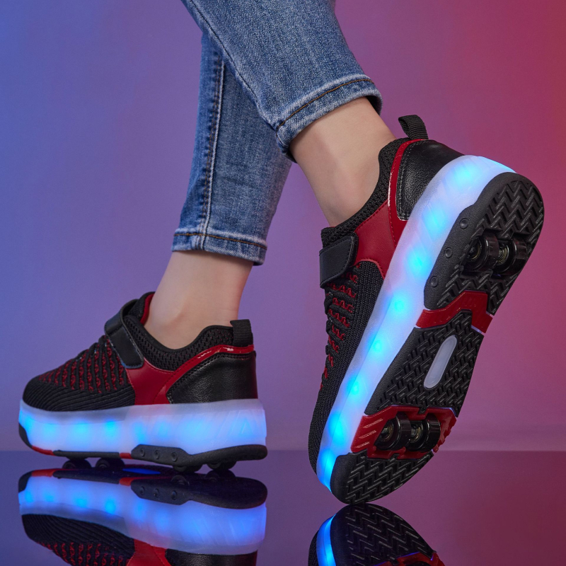 LC175 LED osvetlené tenisky na kolieskach s PU dvojradovými kolieskami pre mládež