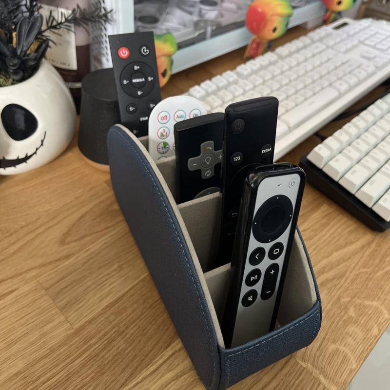 Cutie organizator din piele PU pentru telecomenzi, cosmetice și papetărie | Material: PU; Funcție: Organizare; Capacitate: 1 L; Aplicații: telecomenzi, cosmetice, papetărie, reviste