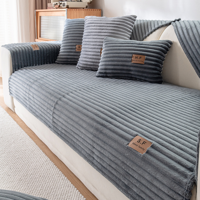 Potah na vankúš na sedačku – umelý králičí plyš, minimalistický štýl, jednofarebný vzor, univerzálne uchytenie, látkový model vankúša, dostupná personalizácia