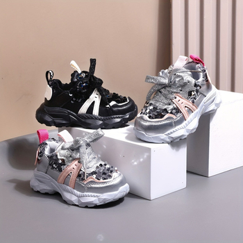 Dievčenské športové topánky so žiarivými flitrami, ľahké a mäkké, Lyocell tkanina (regenerovaná celulózová vlákna), Bezpečnostná trieda C, Vhodné pre deti od 8 rokov (140 cm a viac), Leto 2022