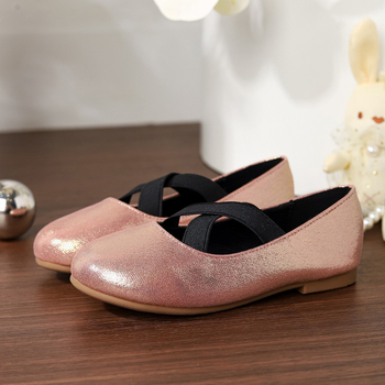 Meiteņu baleta kurpes ar mikrošķiedras augšu, gumijas zoli, PU zolīte, ādas iekšējā daļa, krusta siksnas detaļa, Korejas stils