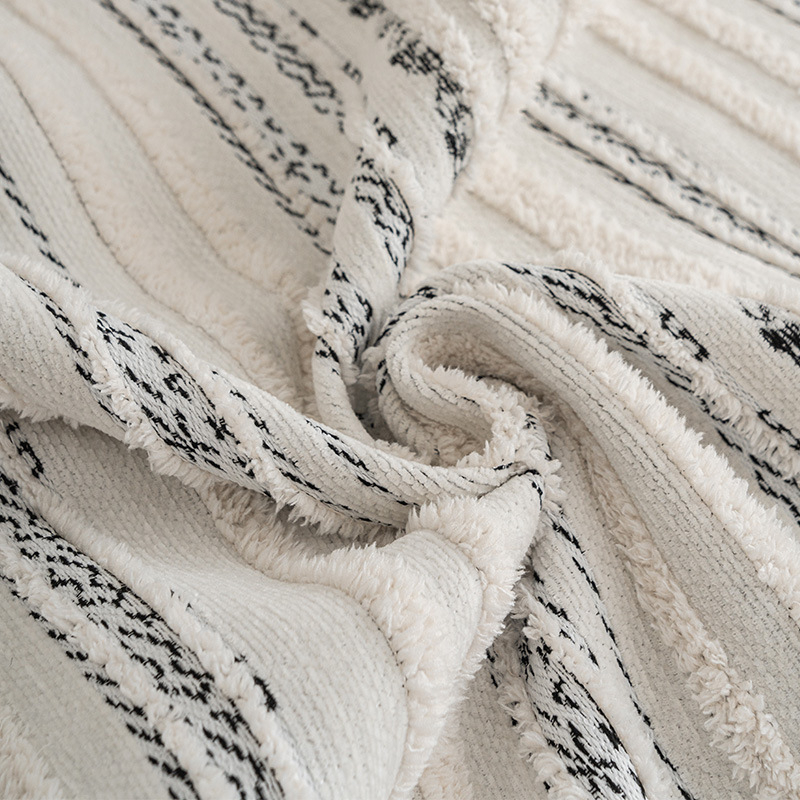 Poťah na sedačku z chenille, univerzálny pre všetky sezóny, pruhovaný vzor, ľahký luxusný štýl, tvar doily