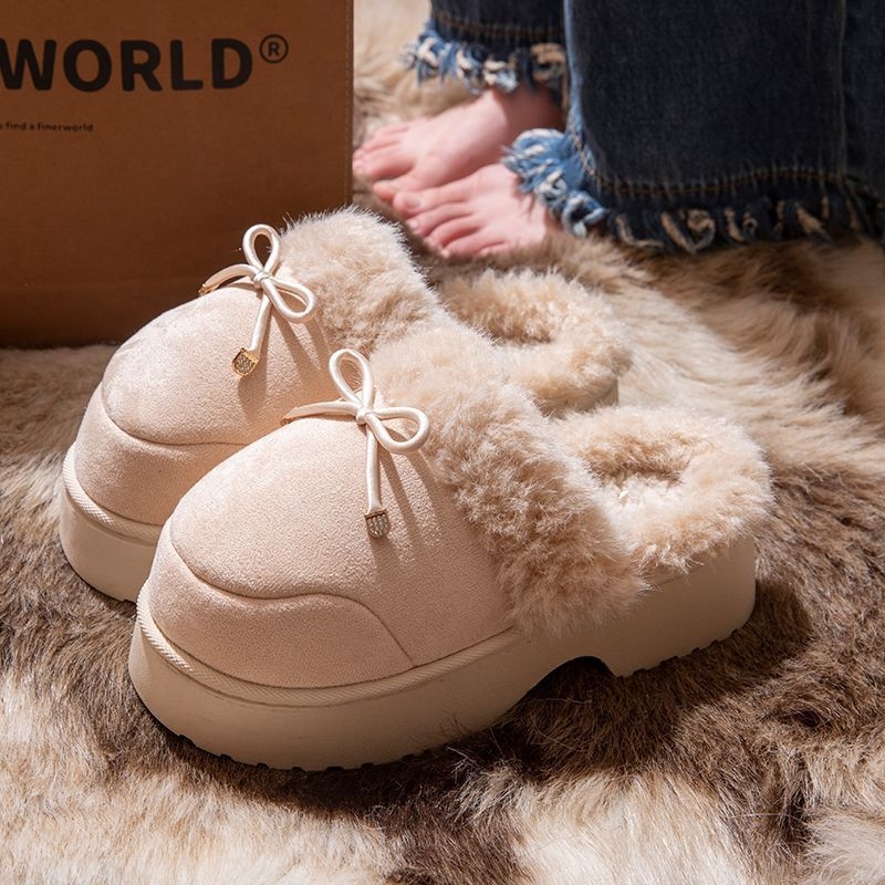 Moteriškos šlepetės su dirbtinio zomšos viršutine dalimi, uždaras pirštas, vidinis pūkų pamušalas, PVC padas žiemai ir rudeniui