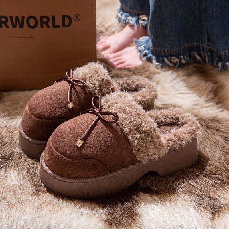 Moteriškos šlepetės su dirbtinio zomšos viršutine dalimi, uždaras pirštas, vidinis pūkų pamušalas, PVC padas žiemai ir rudeniui