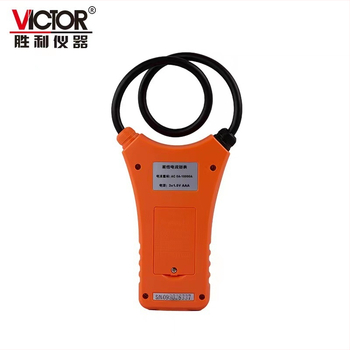 VC690 klampmér s pružnou čeľusťou, meranie prúdu v mA, AC/DC únikový prúd, vysoká presnosť