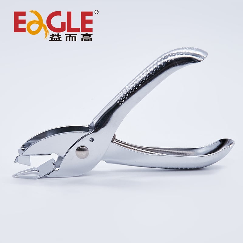 EAGLE 1039A Rukoväťový klipový vyťahovač klincov | Kompatibilný s typmi ihiel 10#, 24/6, 26/6 | Balenie 144 | Hmotnosť 0.10