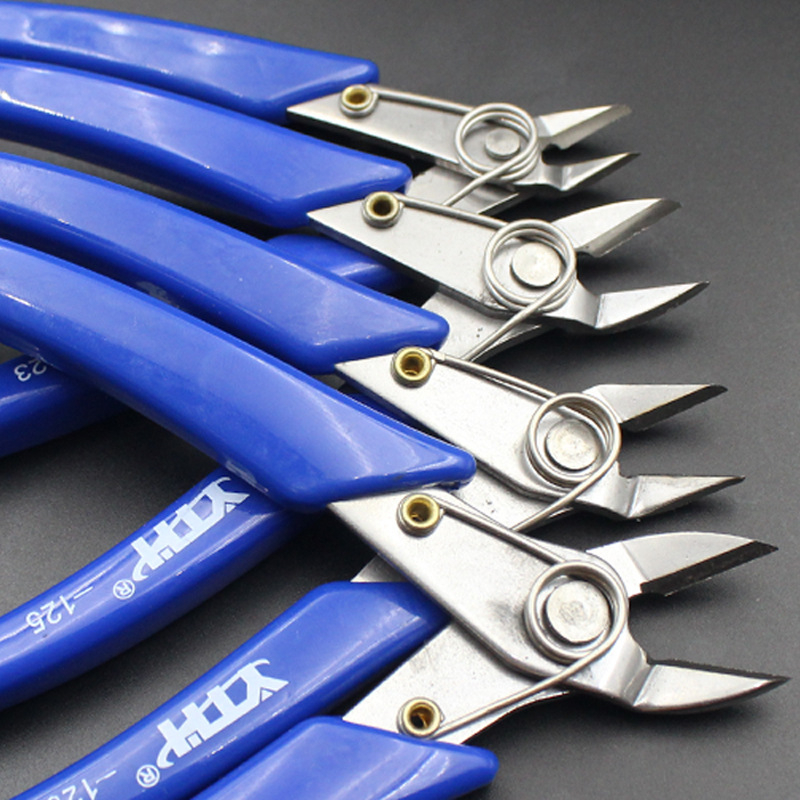 YTH juhtmete isolatsiooni eemaldamise tangid, roostevabast terasest, sobivad juhtmetele ja plastikule, kaal 0,2