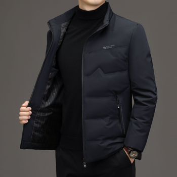 Pánska péřová bunda - Slim fit, Zapínanie na zips, Turn-down golier, Napĺňanie 550, Obsah páperia 51–55%