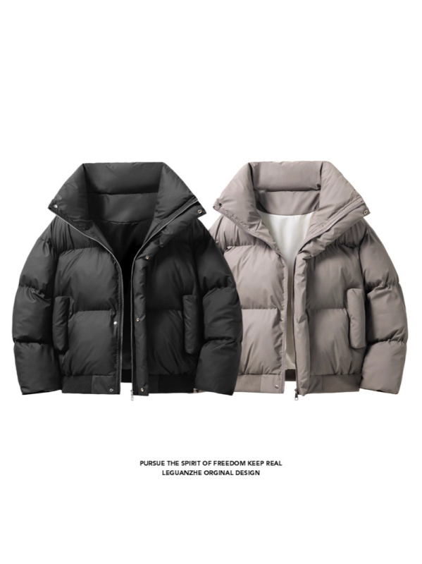 Vyrinė striukė su poliesterio užpildais, stovi kaklo, laisvas siluetas, užtrauktukas, be gobtuvo, žieminė striukė 2025