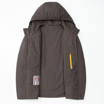 Vyrinė žieminė striukė su gobtuvu, išorė 100% nailonas/poliamidas, pamušalas 100% nailonas/poliamidas, užpildas poliesterio pluoštas, užtrauktukas, storas šilumos užpildas