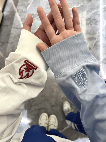 Õmmeldud pullover, Hongkongi stiilis, polüester 96%+, vaba lõige, pikkade varrukatega