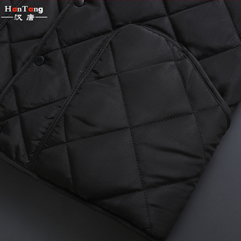 Pánska vesta s fleecovou podšívkou, károvaný vzor, zimná, tri vrstvy, bez goliera