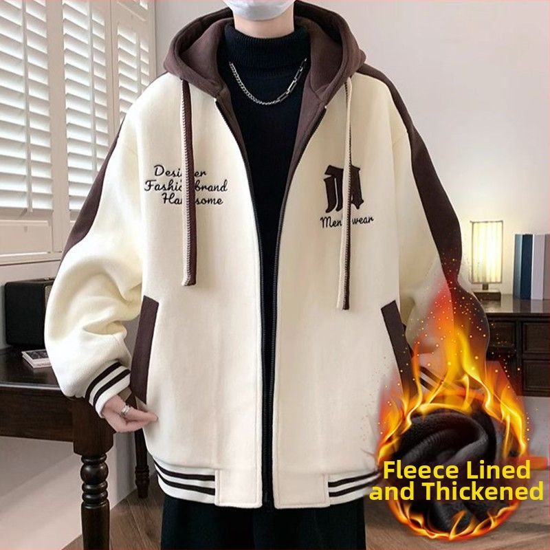 Meeste kapuutsiga jakk, tikandiga, paks polüesterseguga, vaba lõige, tõmblukk.