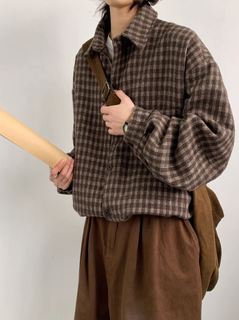 Košieľa-jaketka s káro vzorom, golier lapel, dlhé rukávy, voľný strih, polyesterová tkanina