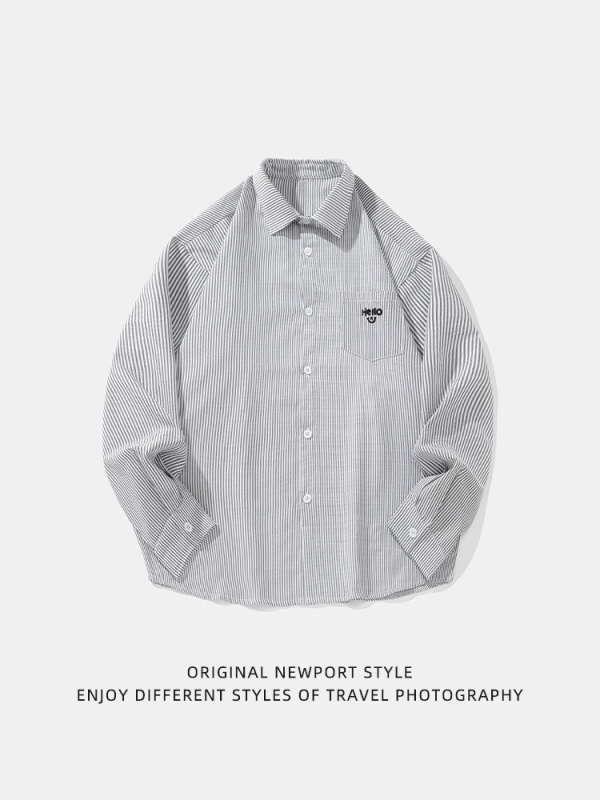 Meeste särg triibulise värvi blokkidega, tasku ja 3D tikandiga, vaba lõige, polüester–viskoosi segu.