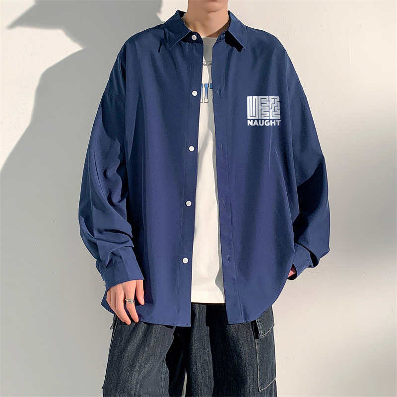 Särk lapelskaelusega, pikkade varrukatega, tähemärkide muster, polüestri kiud, vaba lõige