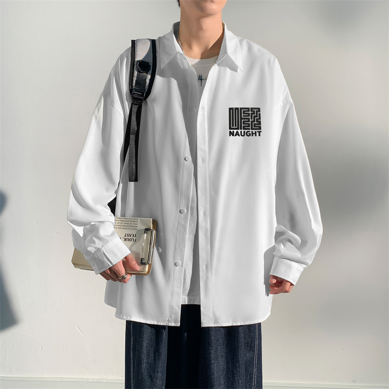 Särk lapelskaelusega, pikkade varrukatega, tähemärkide muster, polüestri kiud, vaba lõige