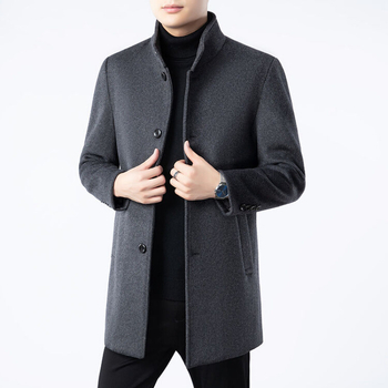 Pánsky vlnený kabát strednej dĺžky, stojatý golier, jednoradové zapínanie, podšívka z polyesteru, podiel vlny 51-70%