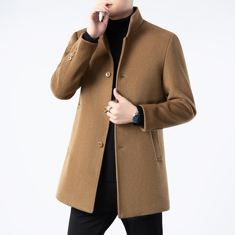 Pánsky vlnený kabát strednej dĺžky, stojatý golier, jednoradové zapínanie, podšívka z polyesteru, podiel vlny 51-70%