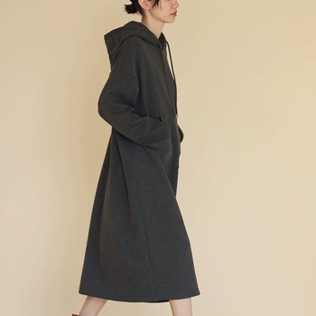 Kaputsiga midi kleit, sirge lõige, pikad varrukad, võrgust kangas, kirjanduslik retro stiil