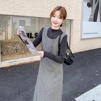 White Crane täppidega villane kleit, Korea versioon, keskmise pikkusega, varrukateta, rippkaelaga, kevad 2025