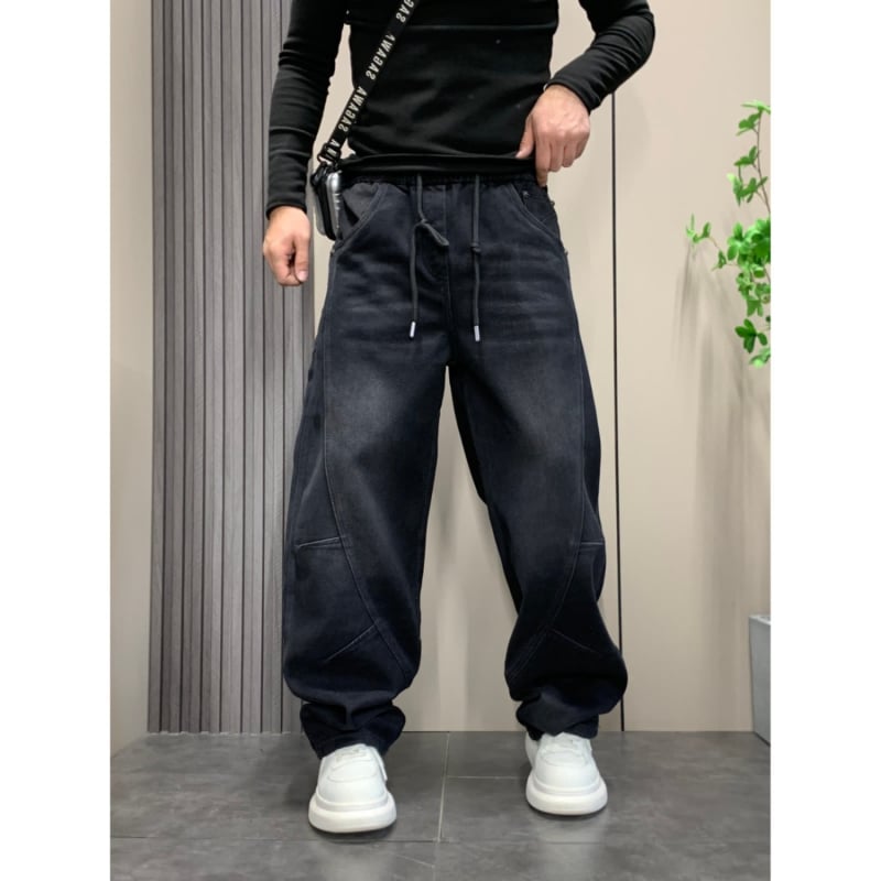 Traperice u retro stilu, ravne nogavice, srednji pojas, zatvaranje šnuralom, oprani denim s poliesterom ≤30%