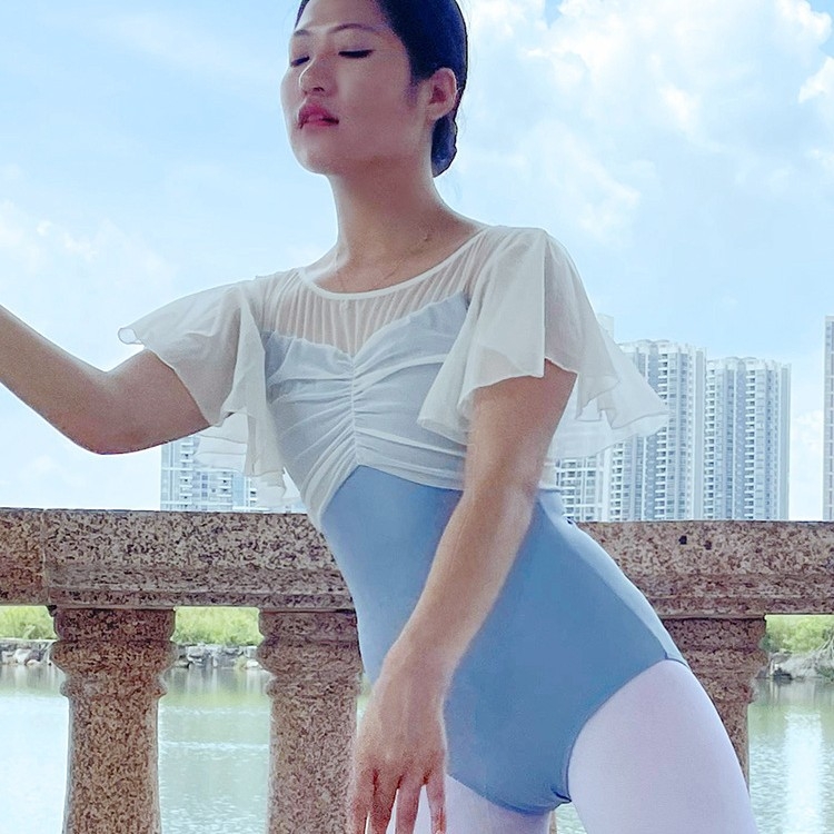 Leotard balet pentru antrenament, nylon 95% în amestec sintetic, căptușeală Milk Silk 80% nylon, culoare solidă, pentru femei