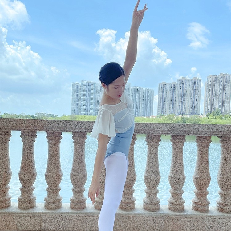 Leotard balet pentru antrenament, nylon 95% în amestec sintetic, căptușeală Milk Silk 80% nylon, culoare solidă, pentru femei