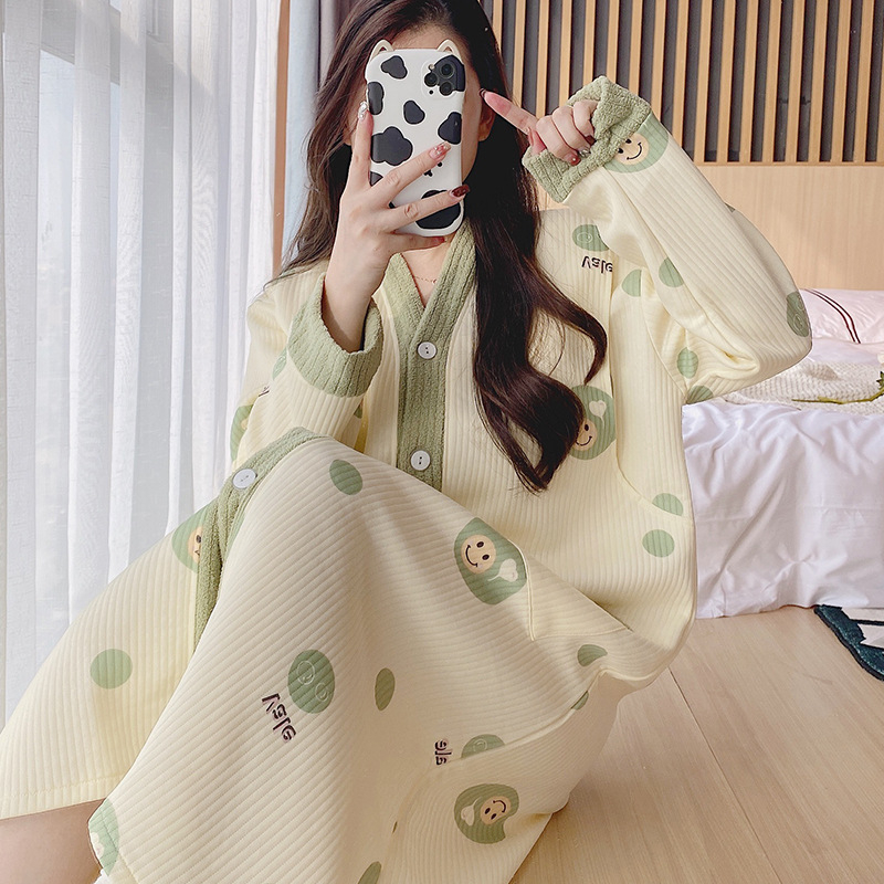 Tehotenské nočné šaty na dojčenie - zimný kardigán štýl, francúzsky vkus, dlhé rukávy, ľahká vzdušná tkanina