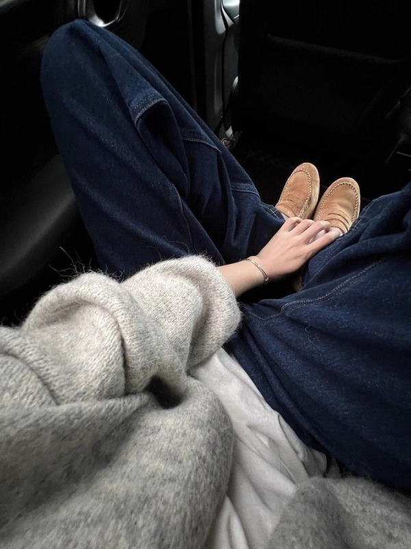 Najlon-elastan pleteni kardigan s V-izrezom, dugi rukavi, jednobojni uzorak, minimalistički japansko-korejski casual stil