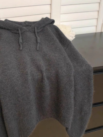 Dámsky kapucňový hrubý vlnený sveter, voľný strih, neformálny štýl, 95% vlna