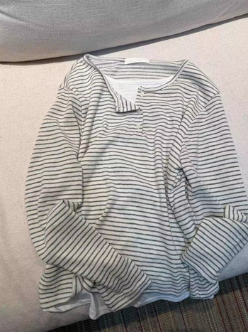 Korejski retro T-shirt s dugim rukavima, prugasti uzorak, širok kroj, najlon-spandeks, okrugli izrez