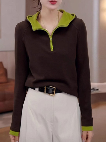 Hanorac damă cu glugă, mâneci lungi, design color-block, croi lejer, lungime ultra-scurtă, material modal