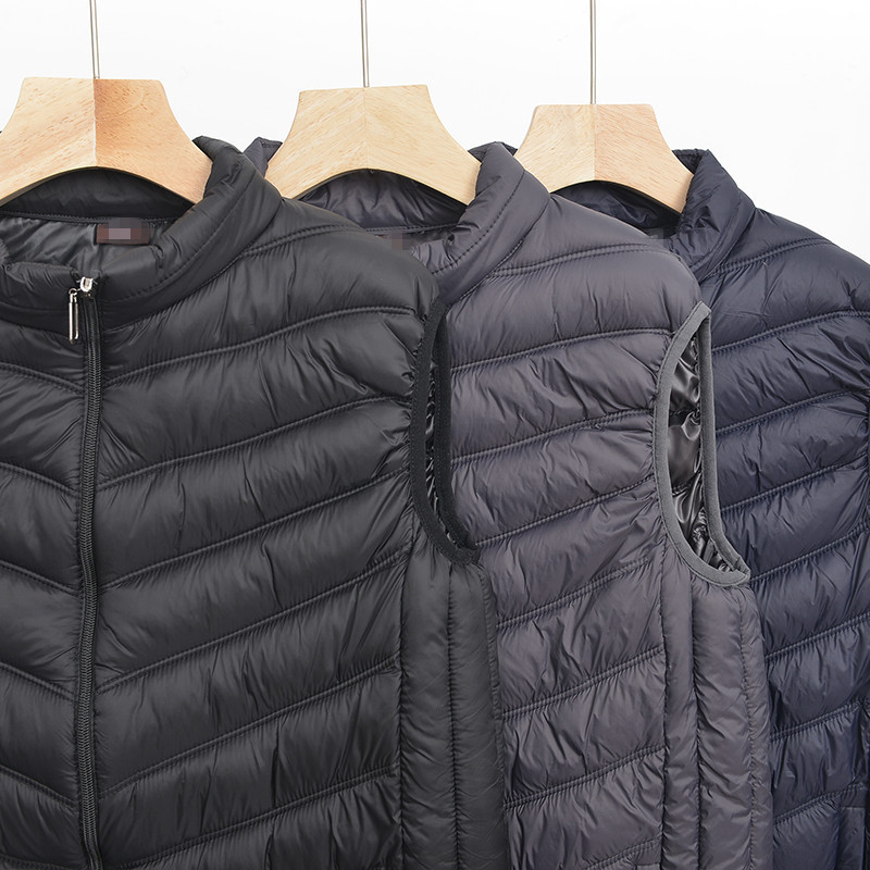 Pánska jesenná zimná bavlnená vesta s polyesterovým výplňou a podšívkou, stojací golier, hlavná tkanina polypropylén; vzory: prúžky, mriežka, jednofarebná, maskáň, bodky