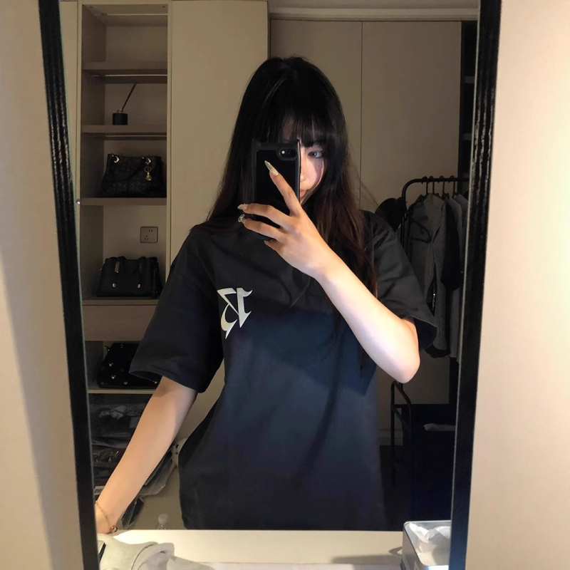 Milk-silk póló, lazán szabott, rövid ujjú, kerek nyakú, szöveges nyomtatás, közép hosszú 65-80 cm, Harajuku stílus