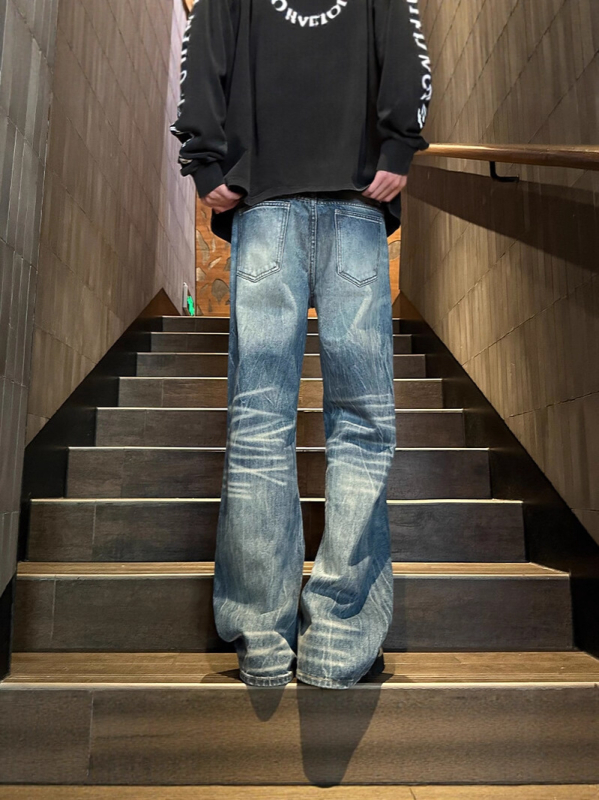 Džins od korduroja s uzorkom munje, srednji pojas, zatvaranje na gumbe, dugačke hlače, poliester