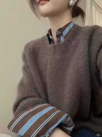 Dámsky hrubý vlnený sveter s okrúhlym výstrihom, rukávy v štýle princeznej, voľný strih, bežná dĺžka, retro štýl