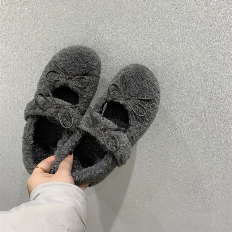 Női Mary Jane papucs velúr felsőrésszel, műszőrme belsővel, slip-on, középmagas sarok 3-5 cm, kompozit talp