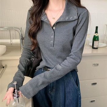 Majica s oversize ramenima, vez, pamuk 30–50%, drugi materijal <30%, visoki ovratnik, kratka duljina, stil privatnog društvenog outfita, proljeće 2025