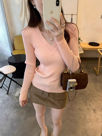 Pulover cu decolteu în V, mâneci lungi, tricot din fibre de viscoză, croială lejeră