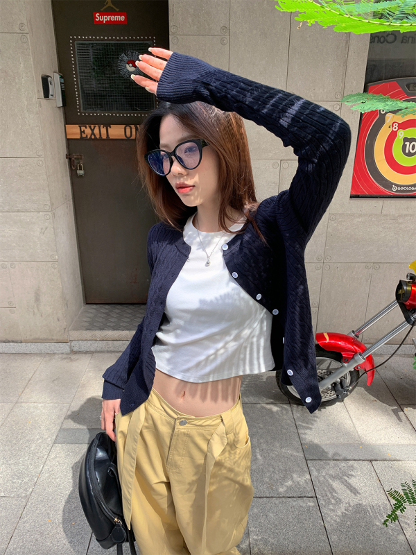 Ζακέτα με πλέξη cable-knit, κορεατικό στυλ, βισκόζη 50–70%, μακριά μανίκια, κανονικό μήκος (50–65 cm)