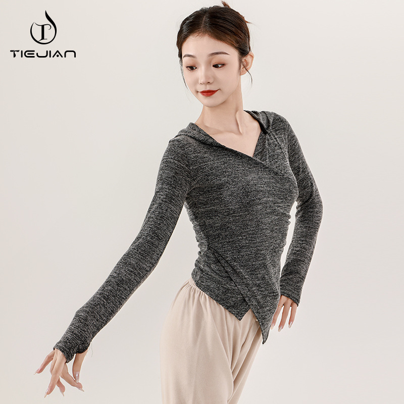 Dámske tanečné oblečenie: pletený top s kapucňou a V-krkom, dlhé rukávy, štíhly strih, pletený materiál, polyester 95%