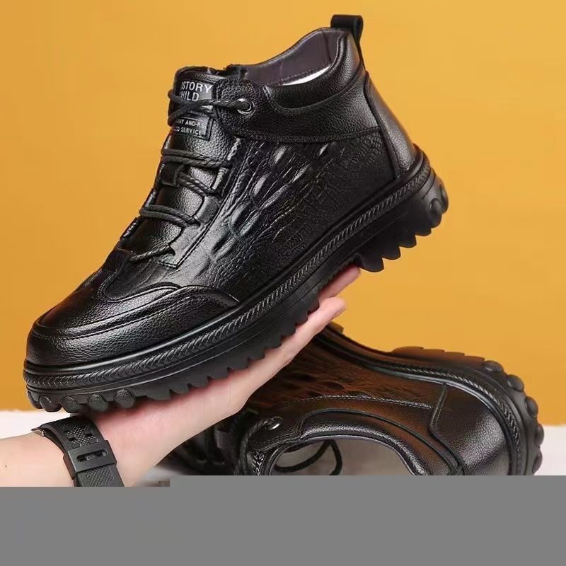 Ghete de iarnă pentru bărbați, înalte, din PU, căptușite cu blană artificială, talpă din cauciuc antiderapant, închidere cu șireturi