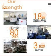 Tri v jednom rohové ochrany z kartónu a plastu s lepiacou zadnou stranou, bez pásky, určené na prepravu tovaru