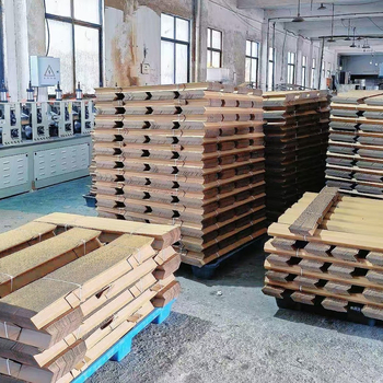 L-tvarované papierové rohové ochranné pásky pre sklenený nábytok, domáce spotrebiče a rámčeky na fotografie — z kraftového papiera a rolovacieho papiera, vlastná úprava, tlač loga k dispozícii