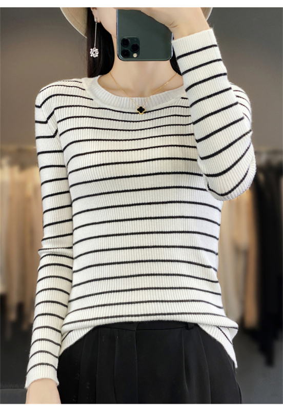 Pulover tricotat Andy Knit, cu dungi, slim-fit, guler rotund